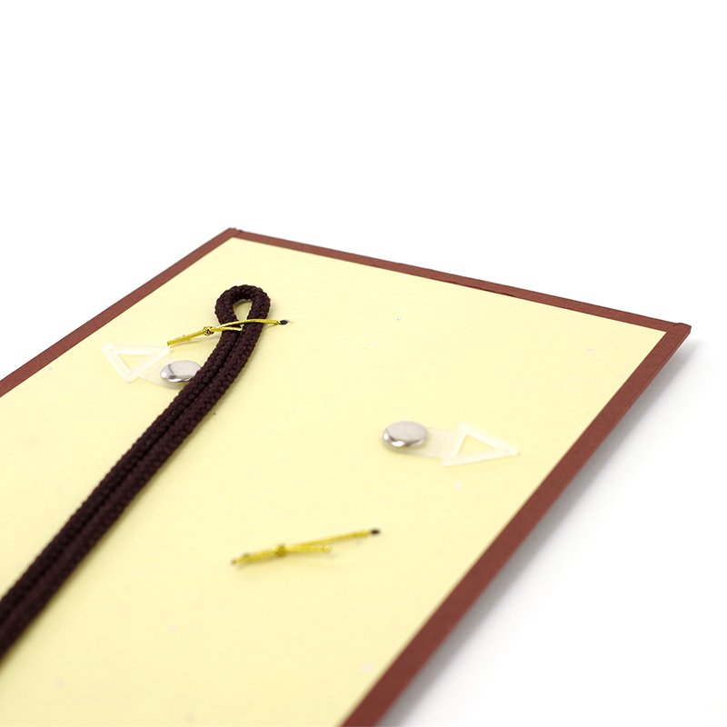 papírový závěs na 3 malé šikiši zelený