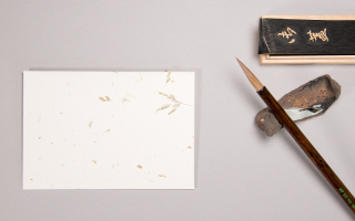 dopisní obálka z ručně vyráběného papíru